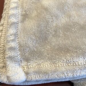 Ethereal Workshop Soft Gray Sherpa-like Throw - #2